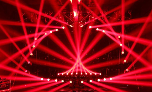 200平方酒吧灯光音响方案（中端效果）星伯仑灯光智造舞台